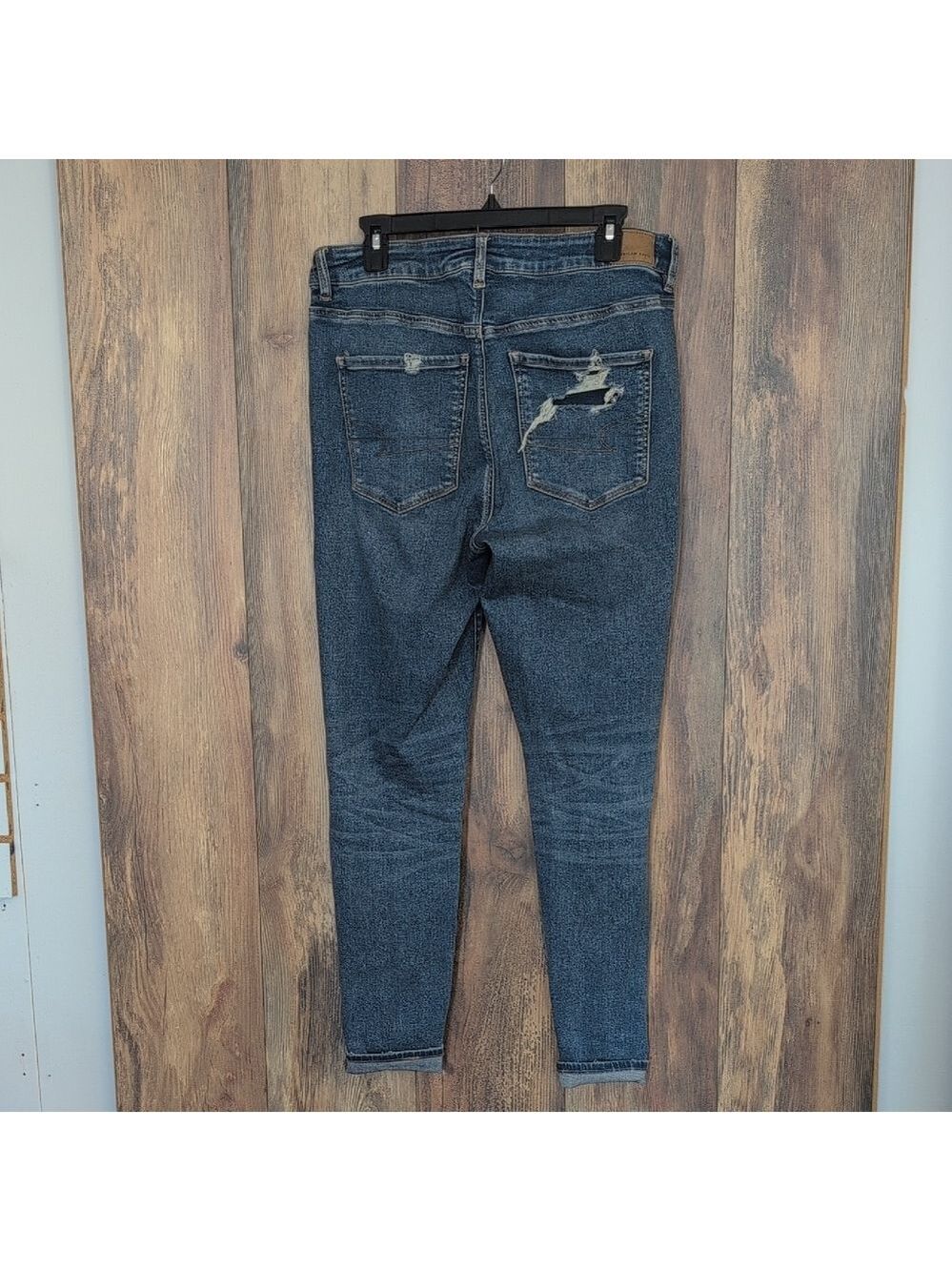 American Eagle Next Level Stretch High Rise Jegging Distressed Jeans 14 V284